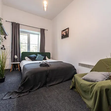 The House Vandrarhem VNO