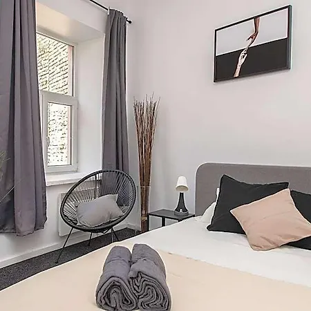 The House אכסניה וילנה